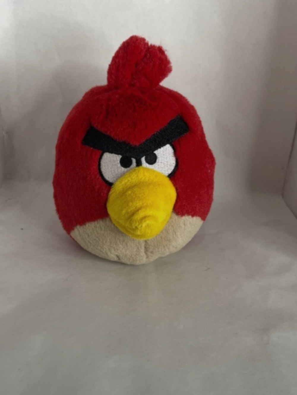 Angry Birds Red Bird Plush Stuffed Animal Doll w/Tush Tag 2010 Commonwealth toy